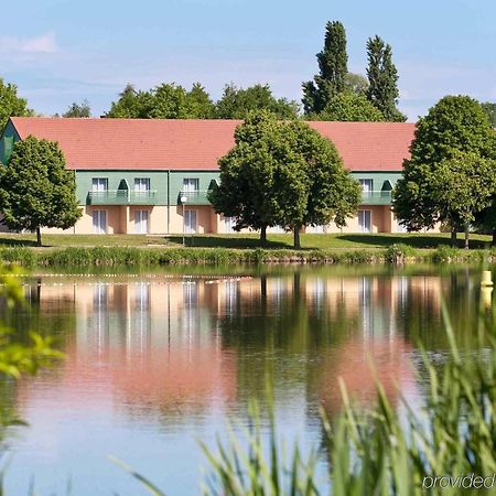 Ibis Styles Bourbon Lancy Hotel Bagian luar foto