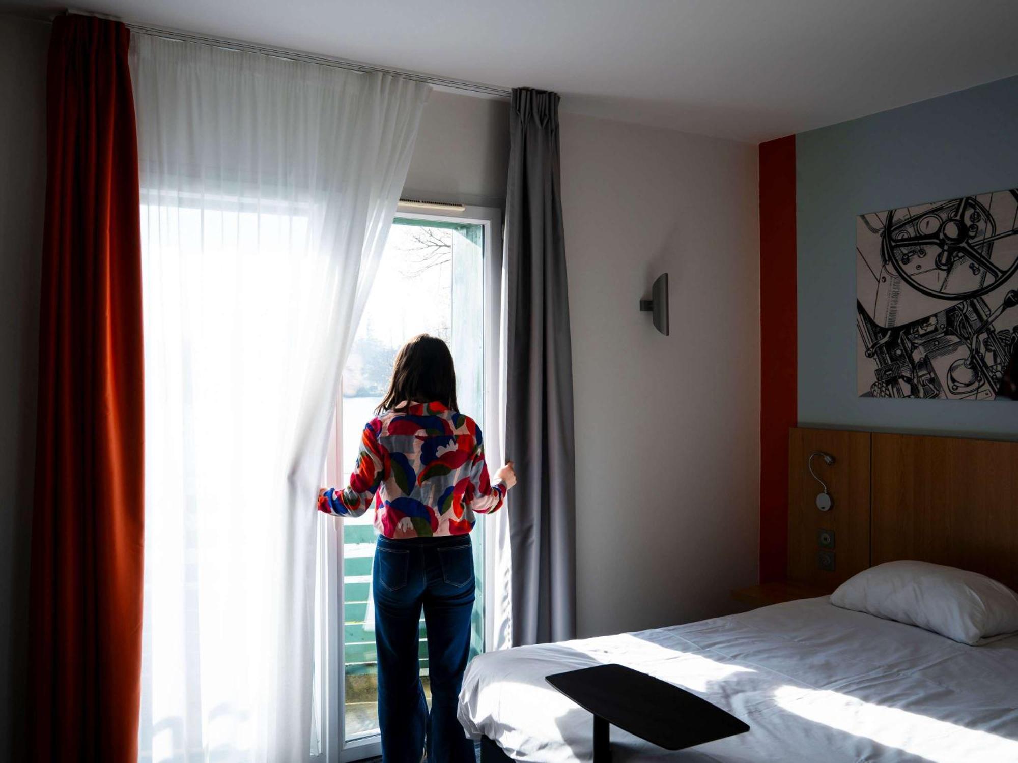Ibis Styles Bourbon Lancy Hotel Bagian luar foto