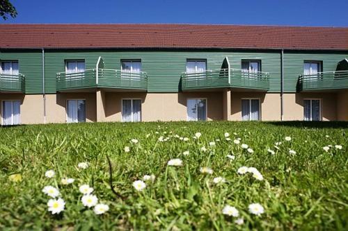 Ibis Styles Bourbon Lancy Hotel Bagian luar foto